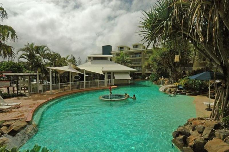 Alex Beach Resort-317/428 Alexandra Headland Exterior photo